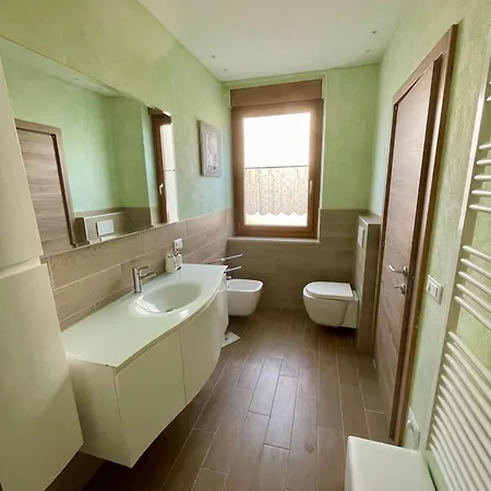 بيت للعطل La *